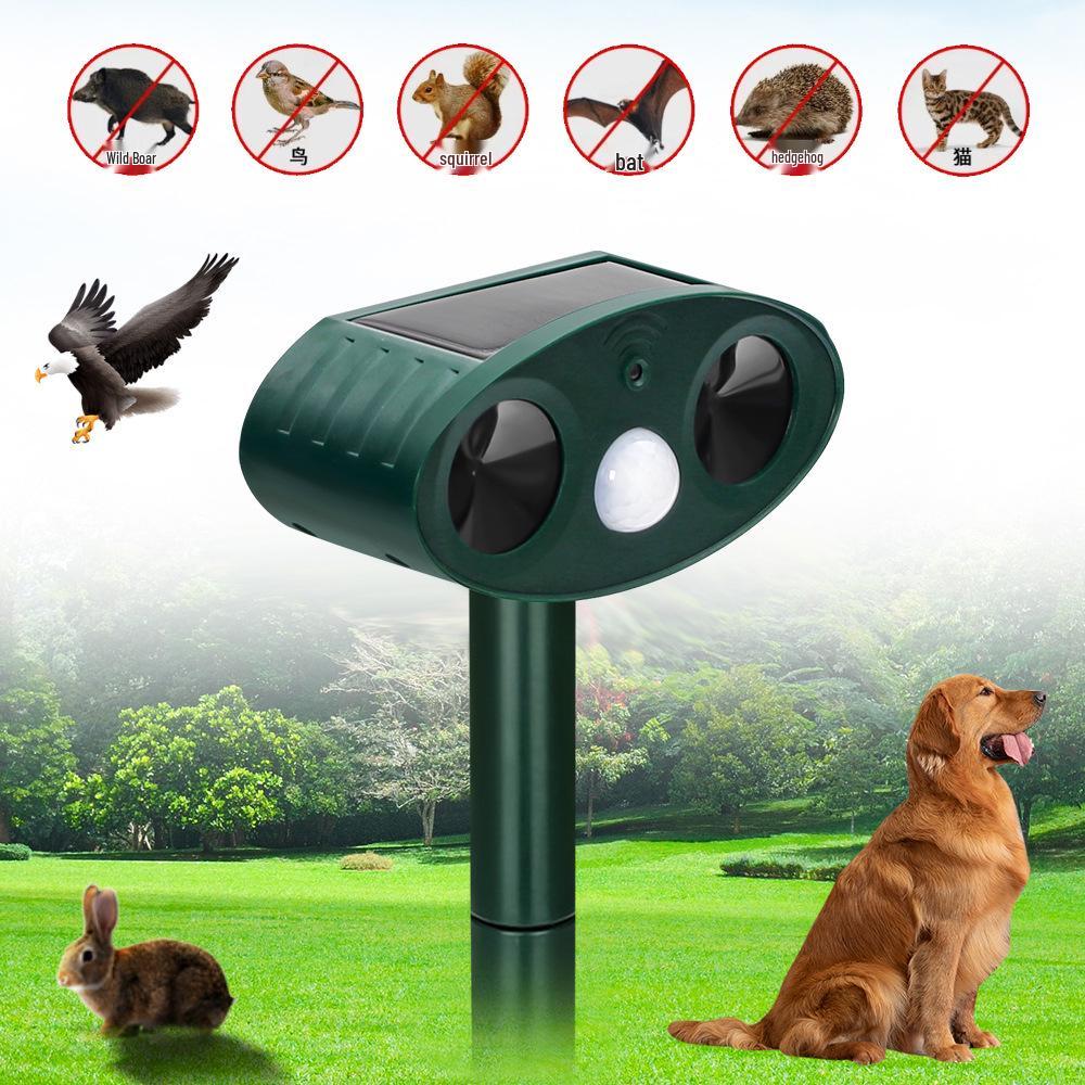 Solar-Powered Pest Repeller with Flashing Light for Cats, Dogs, and Birds