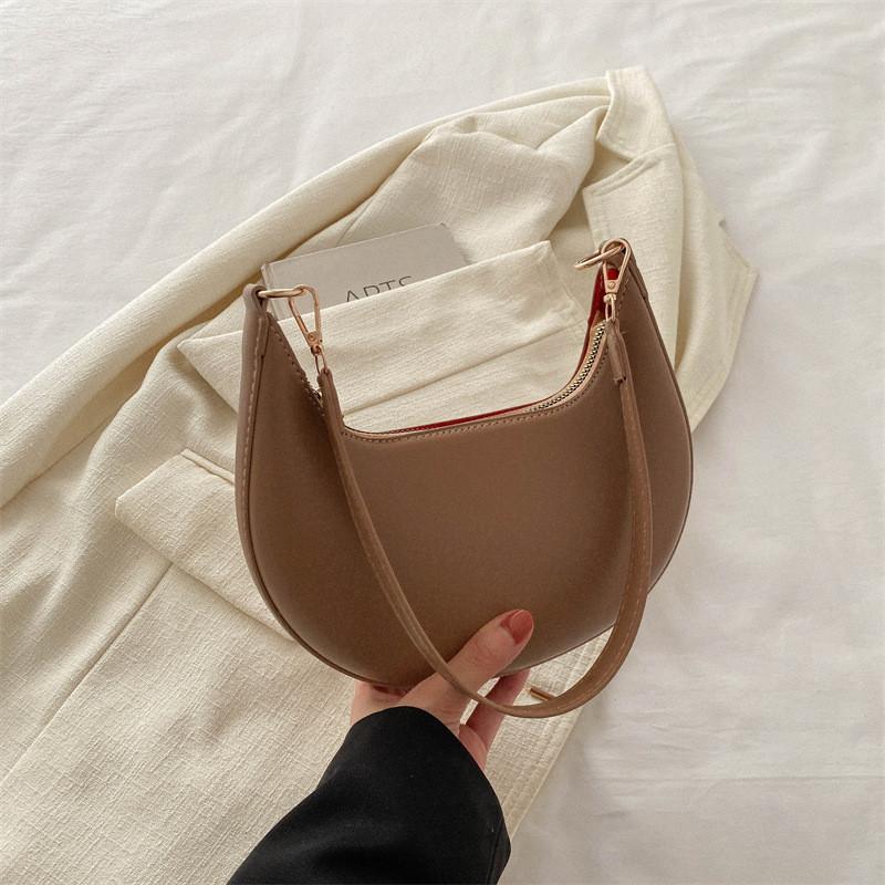 Stylish Street Fashion Pu Crescent Shoulder Bag Trendy Hobo Handbag For Women