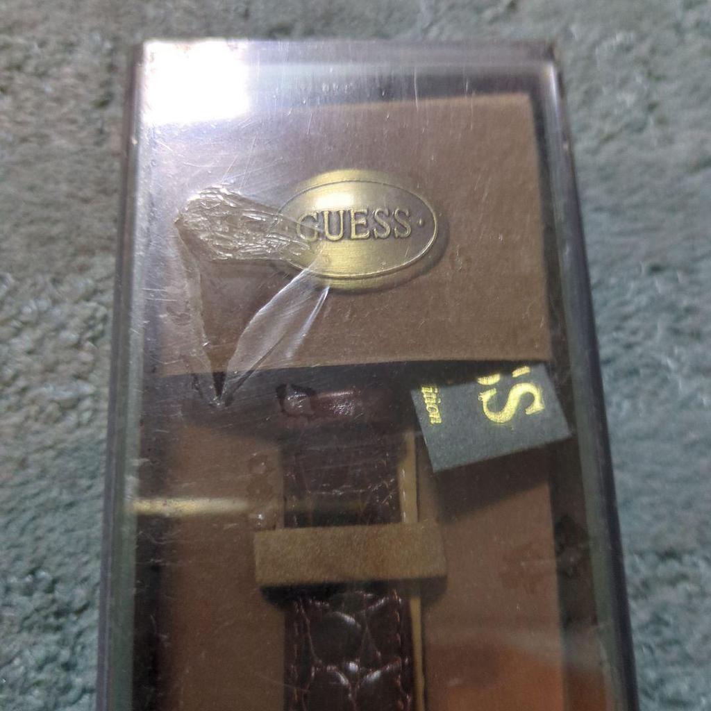Used [New, with Box] GUESS Watch Vintage Retro Brown Leather