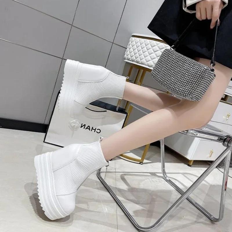 Moda 2024 Nuevas Botas de Tobillo de Invierno para Mujer Botas de Plataforma de Calidad Moda Femenina Bota Corta Tacón Alto Negro 13.5cm Cremallera Zapatos de Calceta para Mujer