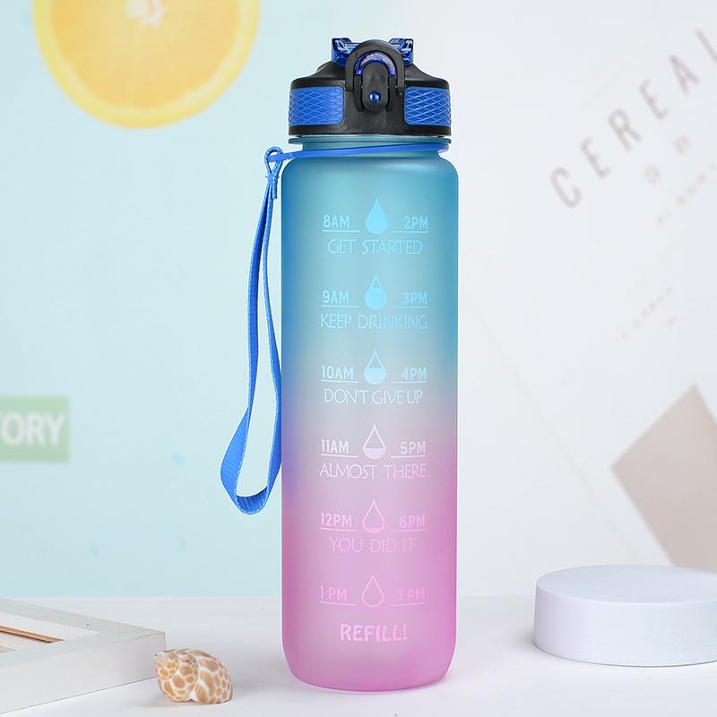 Gradient Plastic Sports Water Bottle with Bounce Lid - Large Capacity for Students & Outdoor Fitness