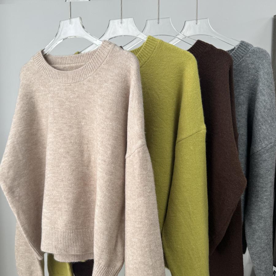 Round Neck Casual Loose Women Sweater 2026 Autumn Winter Pullover Short Sweaters Solid Color Basic Tops Fashion Simple Long Sleeve Elegant Clothing