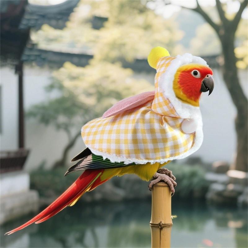 Fashionable Bird Capes With Cute Wing Soft Polyester Cloaks For Parrots Secure Outdoor Windproof Design