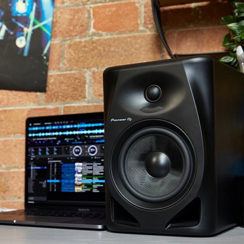 Pioneer DM-40D / DM-50D Series Active Monitor Speakers (CN Version)