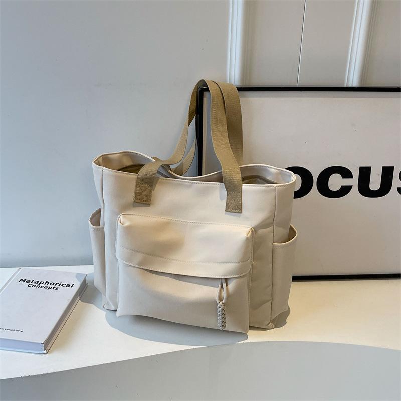 

Retro Large Capacity Canvas Crossbody Bag for Women 2026 New Splicing Tote Handbag Fashi Mommy Underarm Bag 2026 бежевый