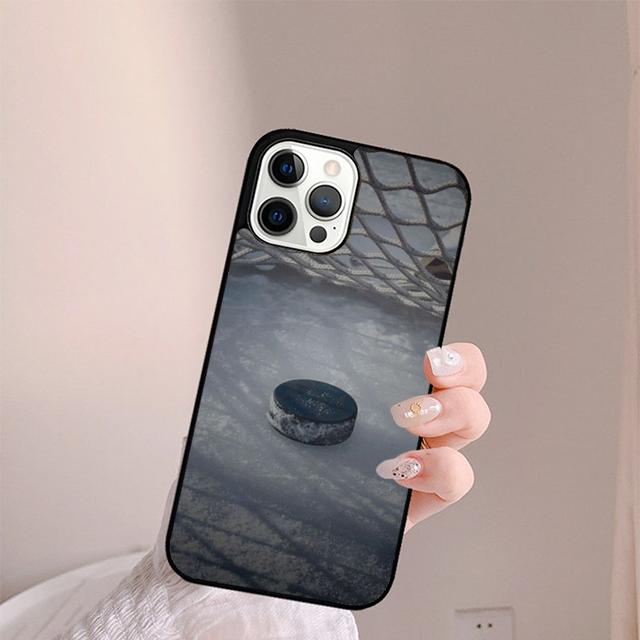 Ice Hockey Player Phone Case For Apple iPhone 17 Air Pro Max Plus Coque For iPhone 17 Air 14 15 16 13 12 Max Cover