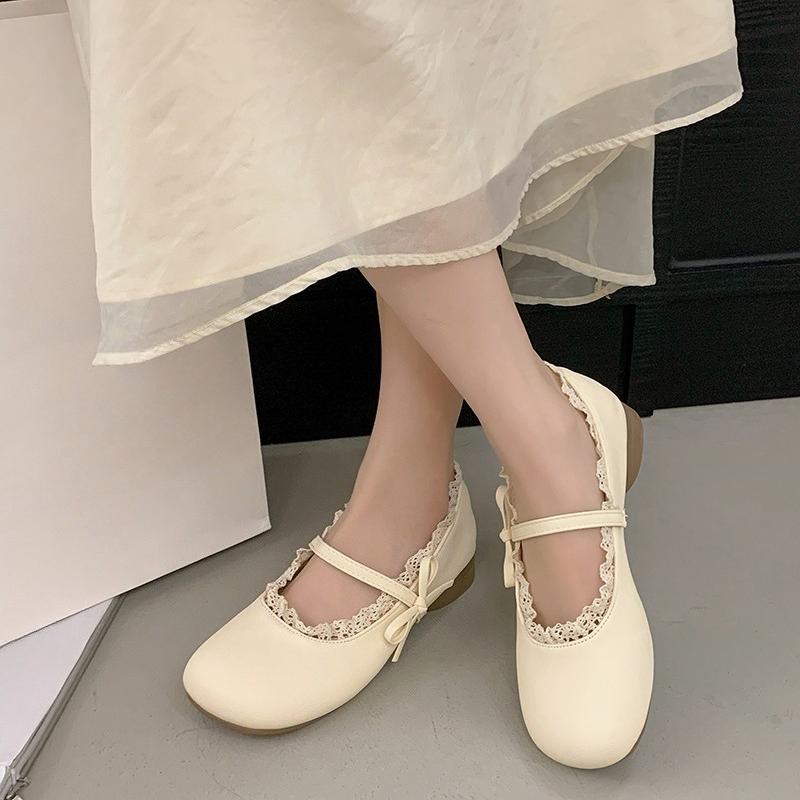 

Мода 2025 Новые туфли-лодочки с квадратным носком, неглубоким вырезом, кружевным бантом, ремешком-слингом, мягкой подошвой, водонепроницаемые, нескользящие, на низком каблуке, одинарные для женщин 35 бежевый