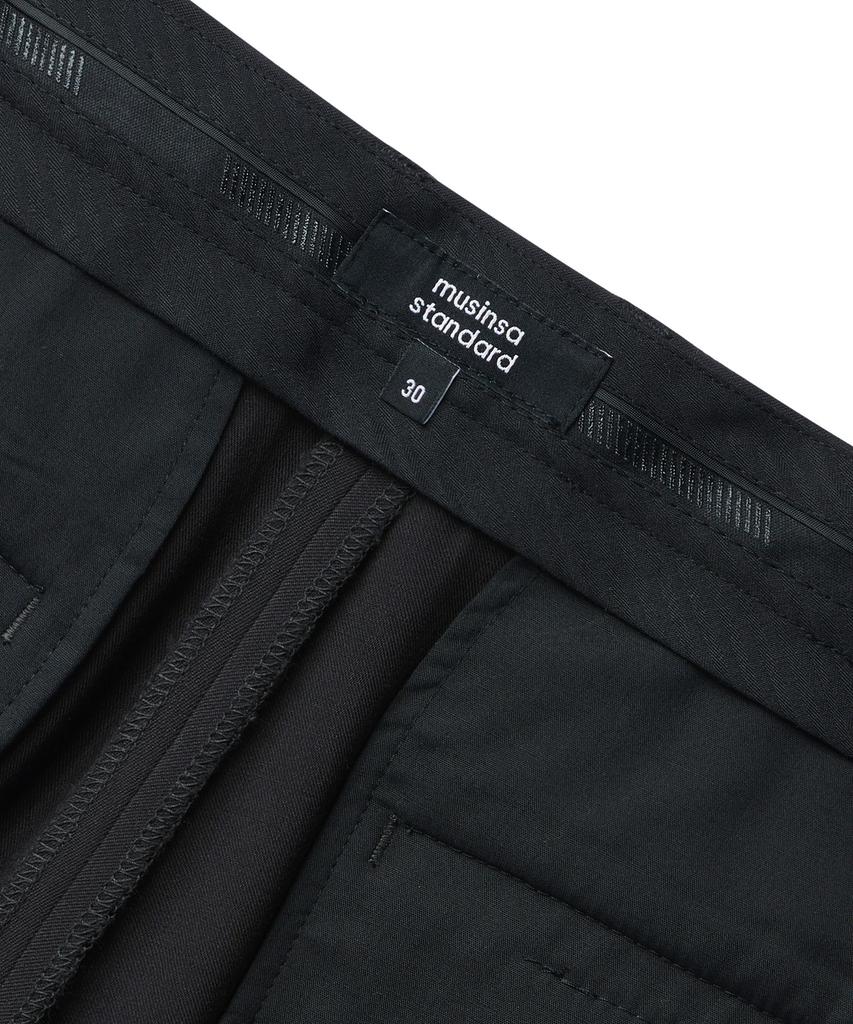 MUSINSA STANDARD Reverse Two-Tuck Semi-Balloon Hidden Banding Slacks [Dark Gray]