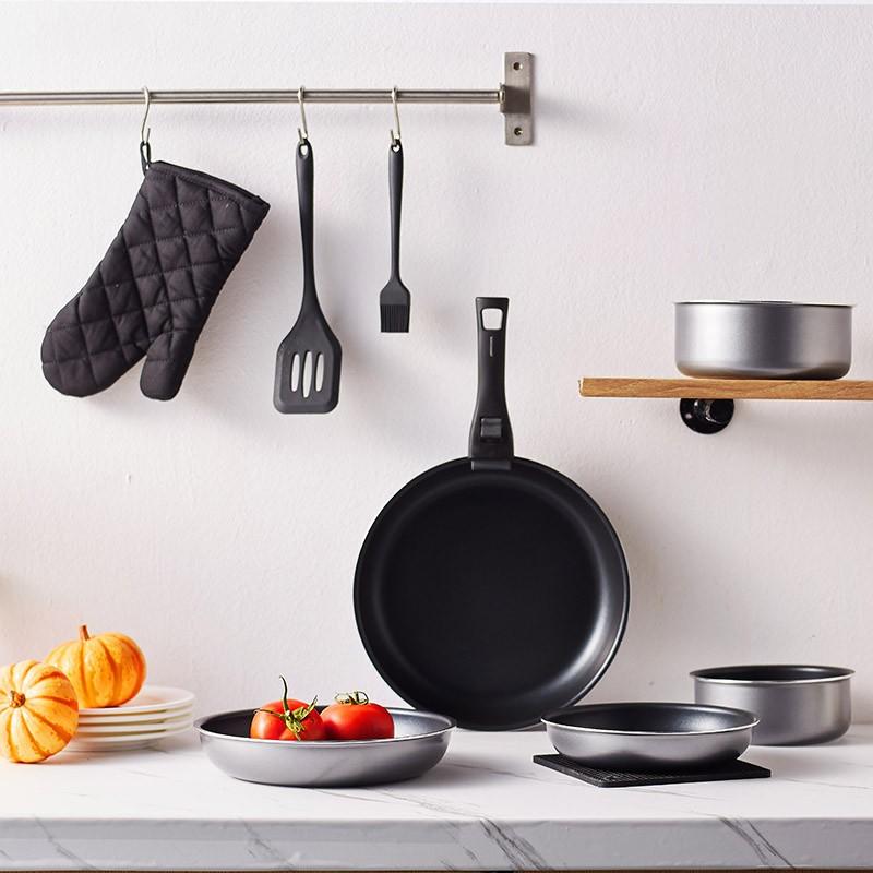 

Набор посуды из 10 предметов из алюминия с антипригарным покрытием Tfi Titanium10 Kitchencook