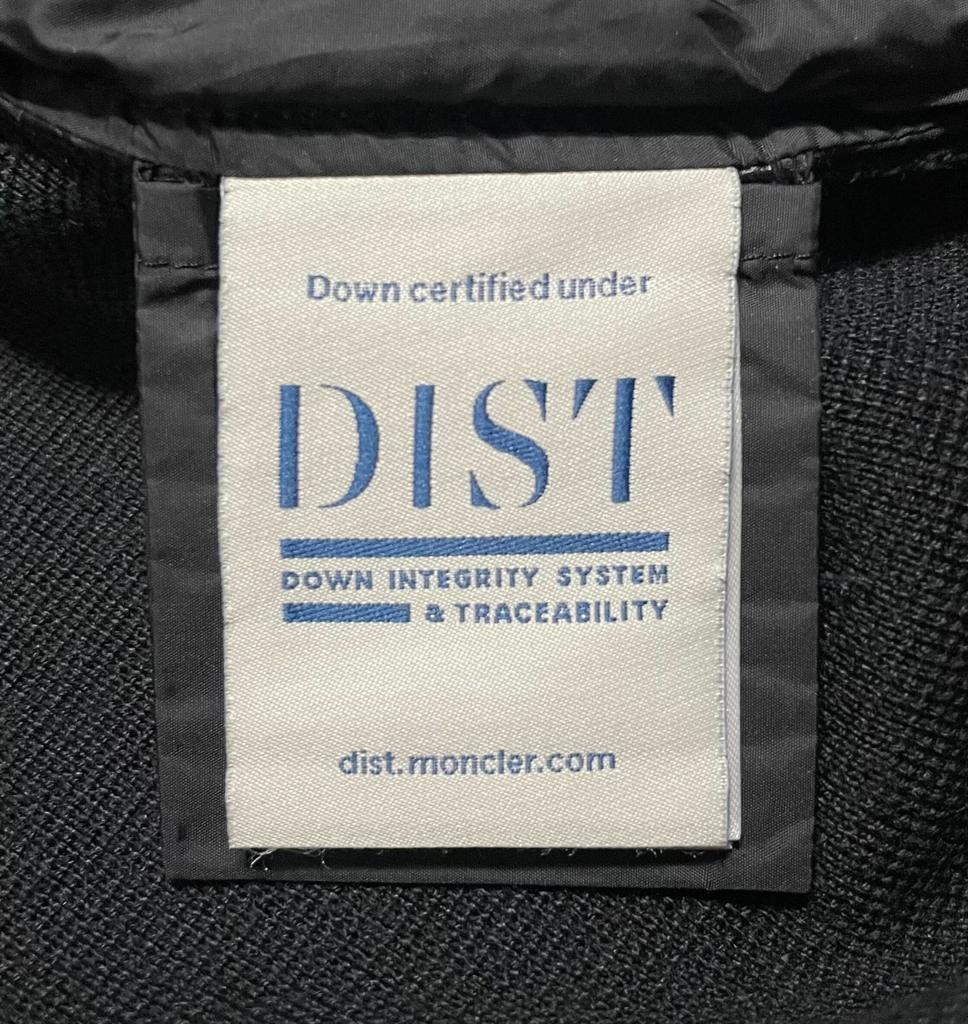 Used MONCLERknit mens