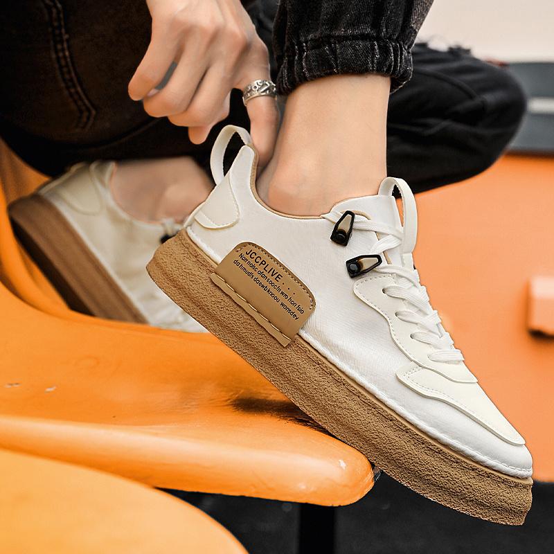 New Trendy Men's Black Canvas Sneakers Breathable Low-top Sports Skateboard Shoes Men Casual Sneaker Thick Sole Man Canvas Shoes