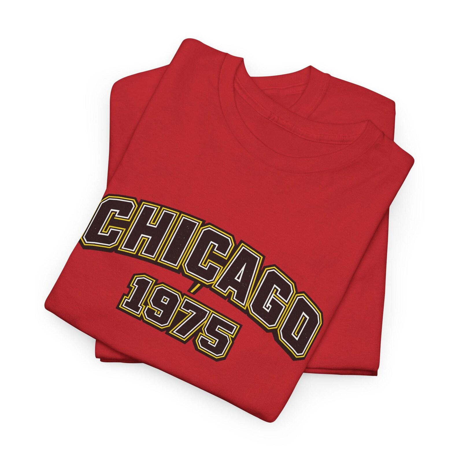 Chicago 1975 Tee | Vintage Collegiate Athletic Shirt L