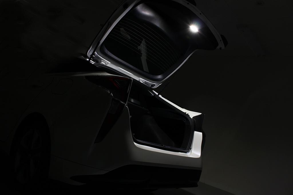 Prius 50 Series ZVW50 Luggage Lamp Extension Kit