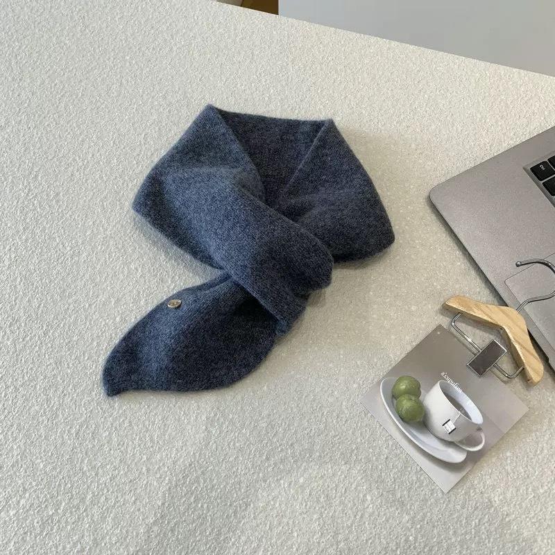 Warm Winter Wool Knitted Scarf To Keep Warm Student White Collar Portable Scarf