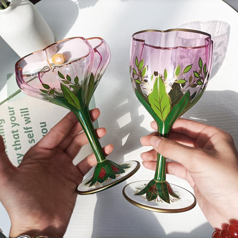 Rakouský středověký pohár na šampaňské křišťálové sklo pohár na červené víno růžový ručně malovaný miska na zmrzlinu vintage květinový pohár