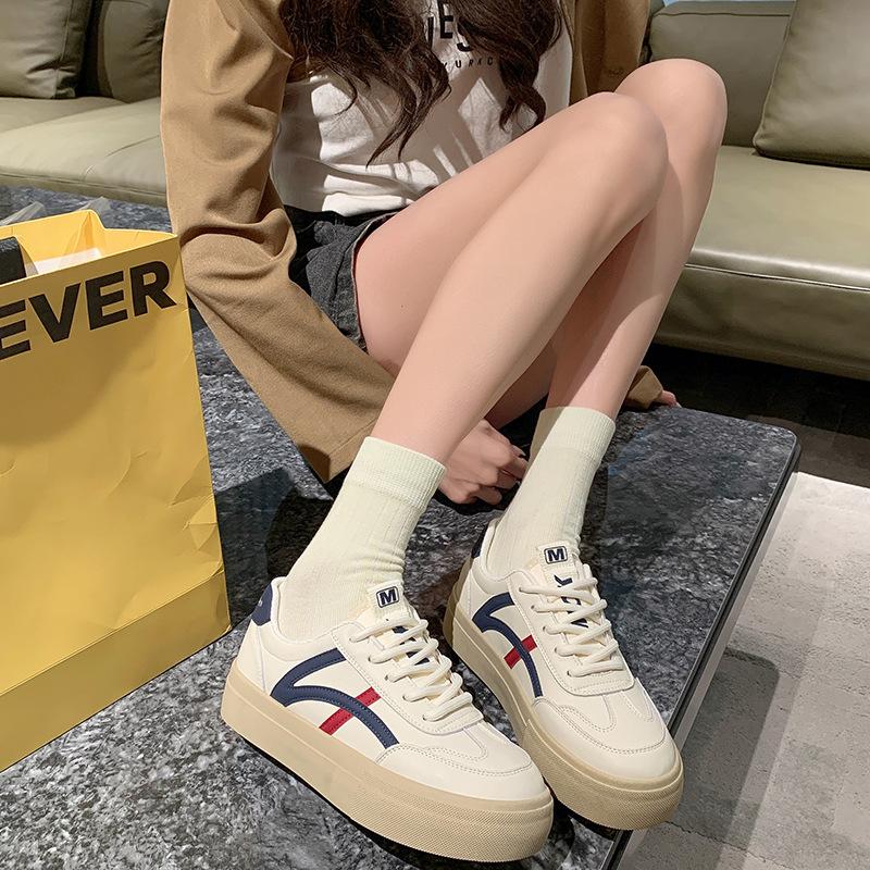 [Clearance Price] Non-refundable and Non-exchangeable Thick-soled Color Matching Board Shoes for Women's 2025 New Fashionable Versatile