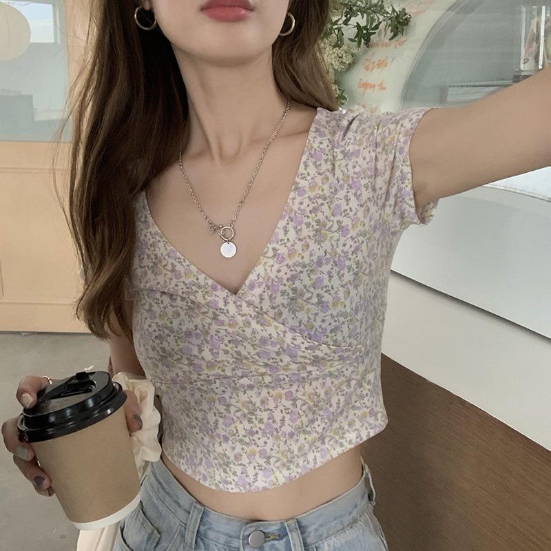 Women Navy Blue Floral Print Short Sleeve Crop Top With V Neck And Wrap Front Casual Summer Blouse