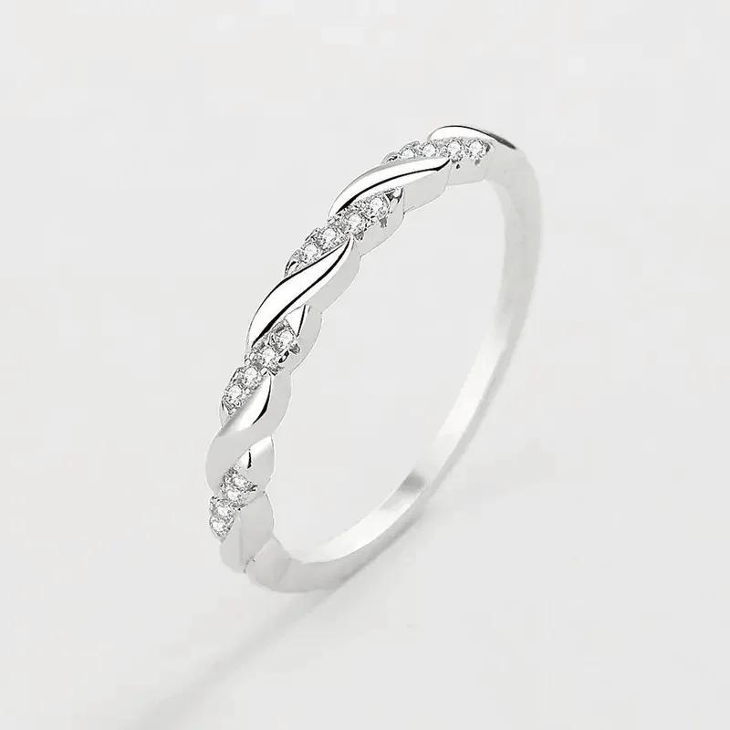 Huitan Wedding Band Eternity Rings Women Brilliant Round Zirconia Luxury Engagement Rings Thin Elegant Female Jewelry