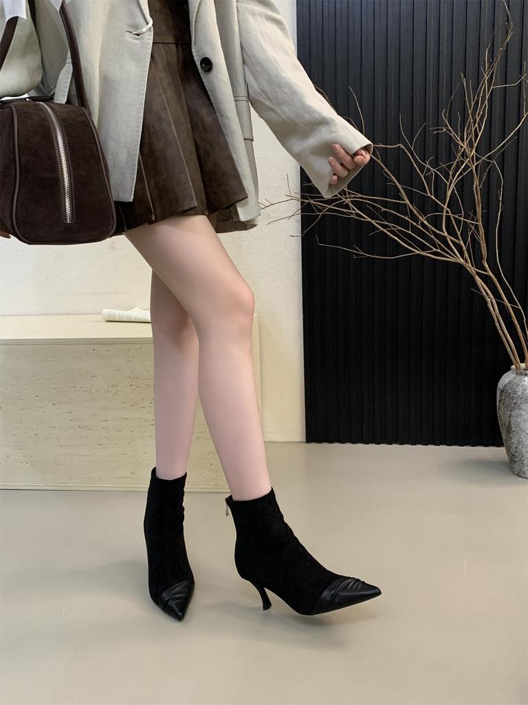 2025 New French Pointed Short Boots Women's Splicing Thin Boots Autumn and Winter Low Heel Internet Celebrity Thin Elastic Fashion Boots