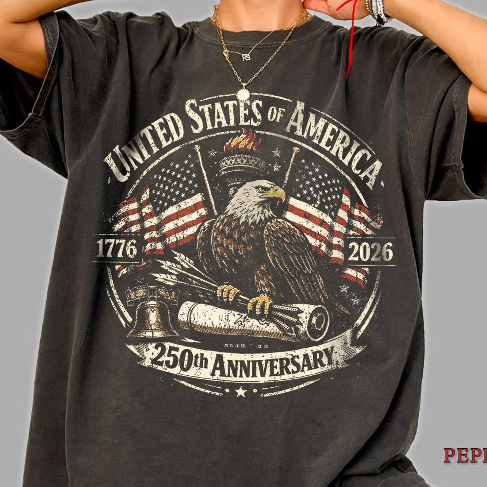 USA 250th Anniversary Eagle T-Shirt: Vintage Patriotic Graphic Tee 2XL