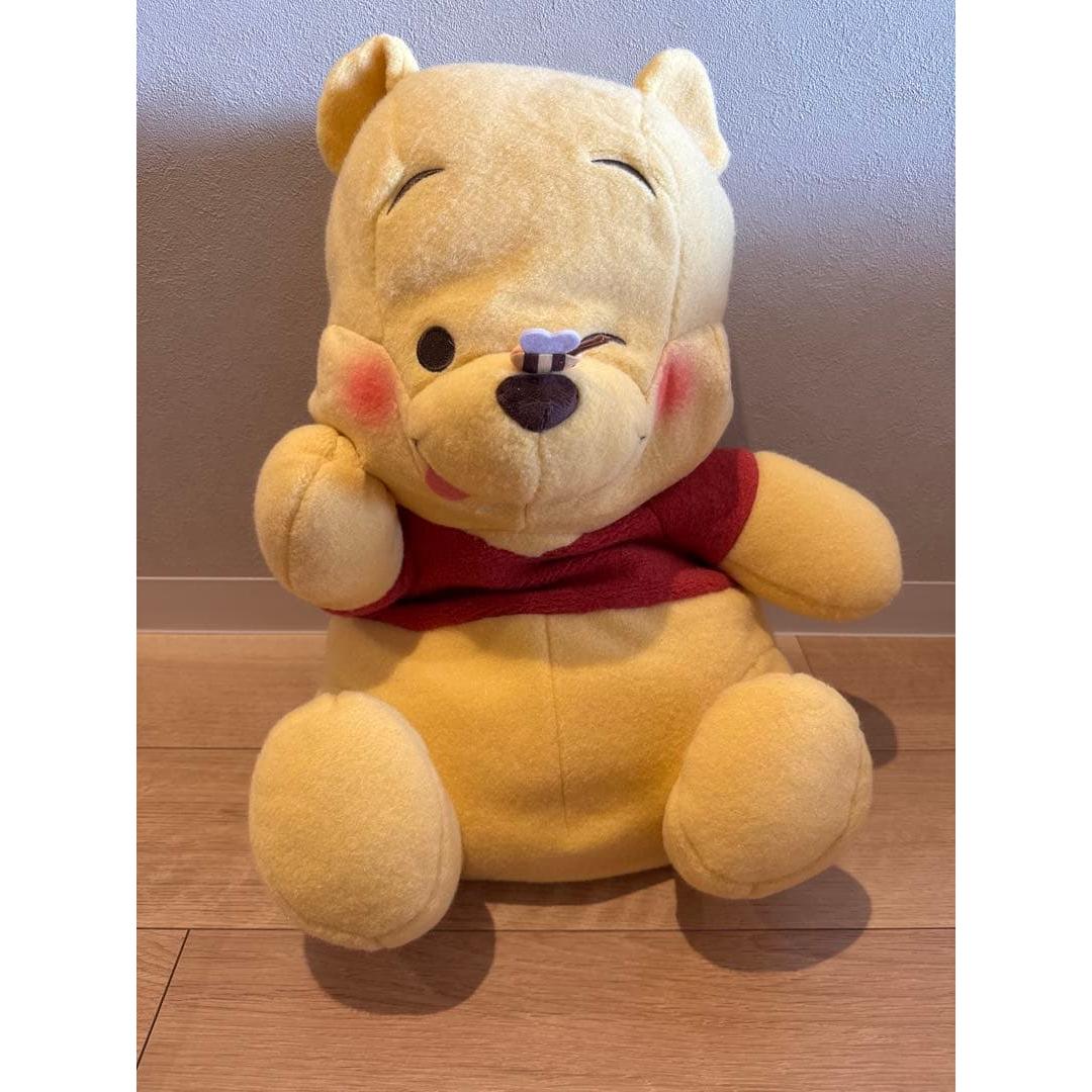 Winnie the Pooh fukufuku fluffy jumbo stuffed toy