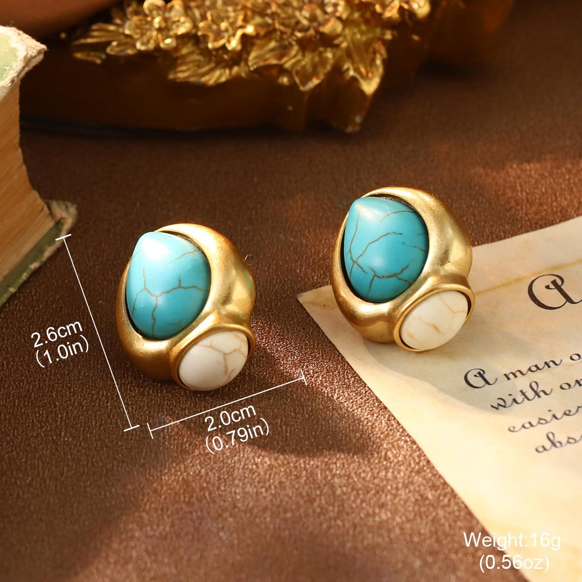 

Turquoise earrings autumn and winter vintage high-end stud earrings French court temperament geometric color preservation earrings