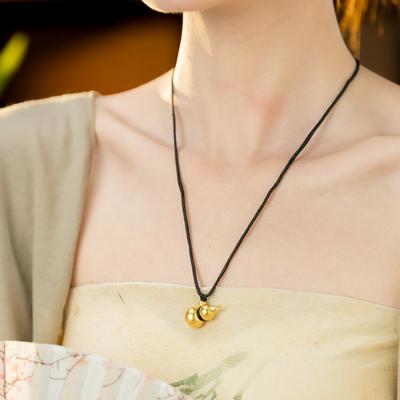Ancient Gold Gourd Safety Buckle Necklace, Retro Medium Gold-plated Pendant, Sweater Chain Accessories, Female Design Neck Chain.