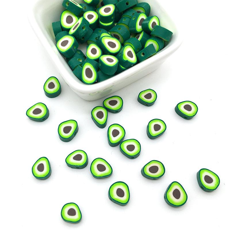 

100 полимерных глиняных бусин-разделителей: Бусины смешанных цветов с мультяшными фруктами и буквами для изготовления браслетов