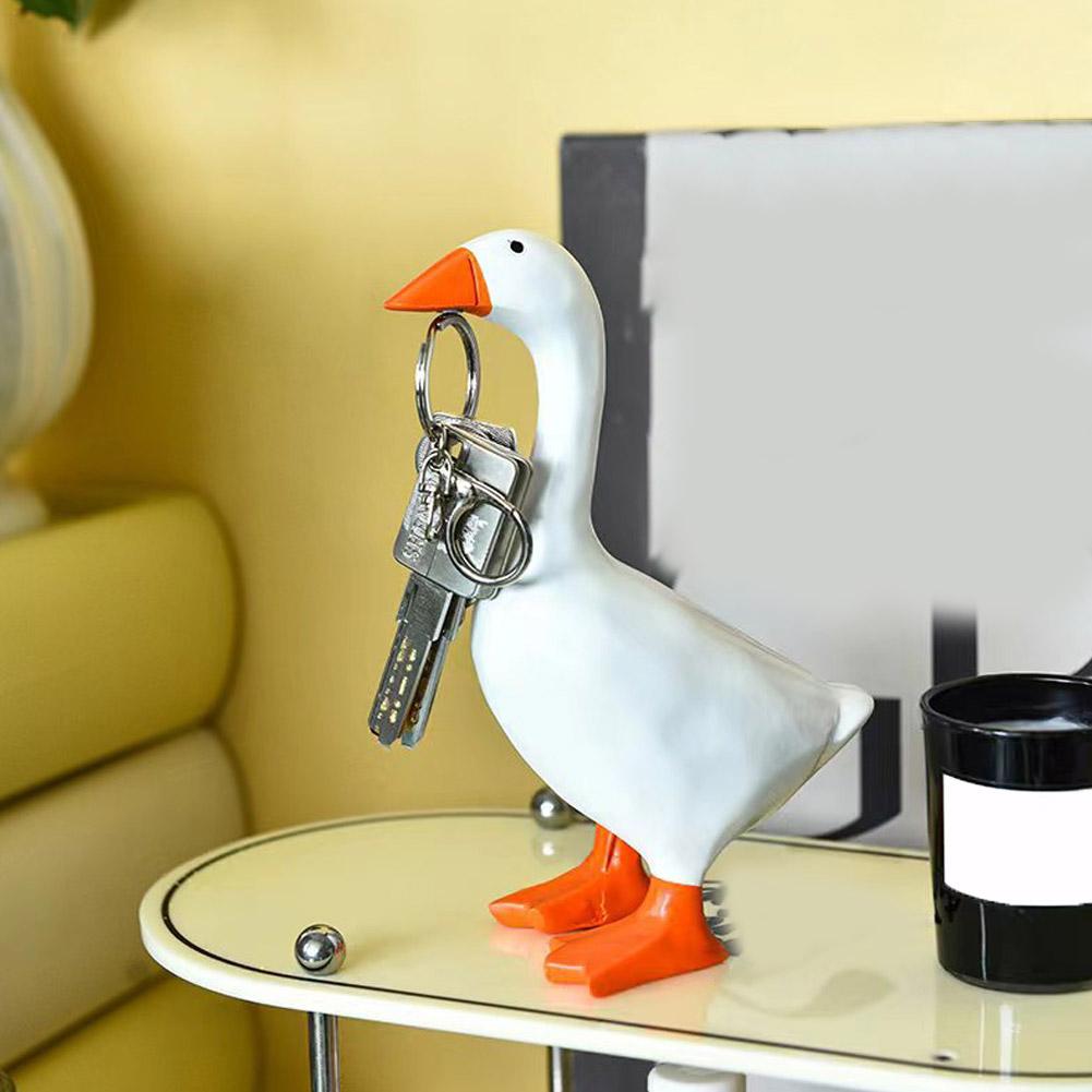 Magnetic Goose Key Chain Home Decoration Sculpture Office Desk Decoration Resin Goose Duck Sculpture Tool Rack Home Decoration