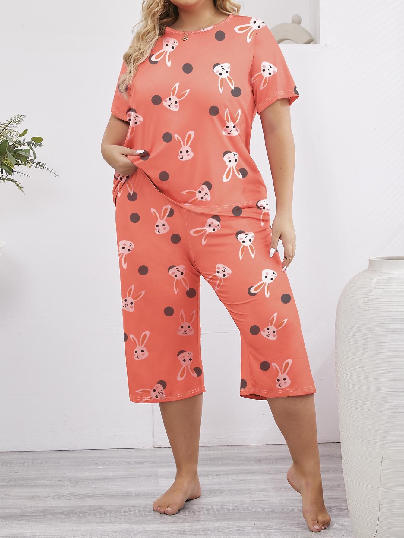 

Женский свободный пижамный комплект большого размера с круглым вырезом, короткими рукавами и укороченными брюками XXL