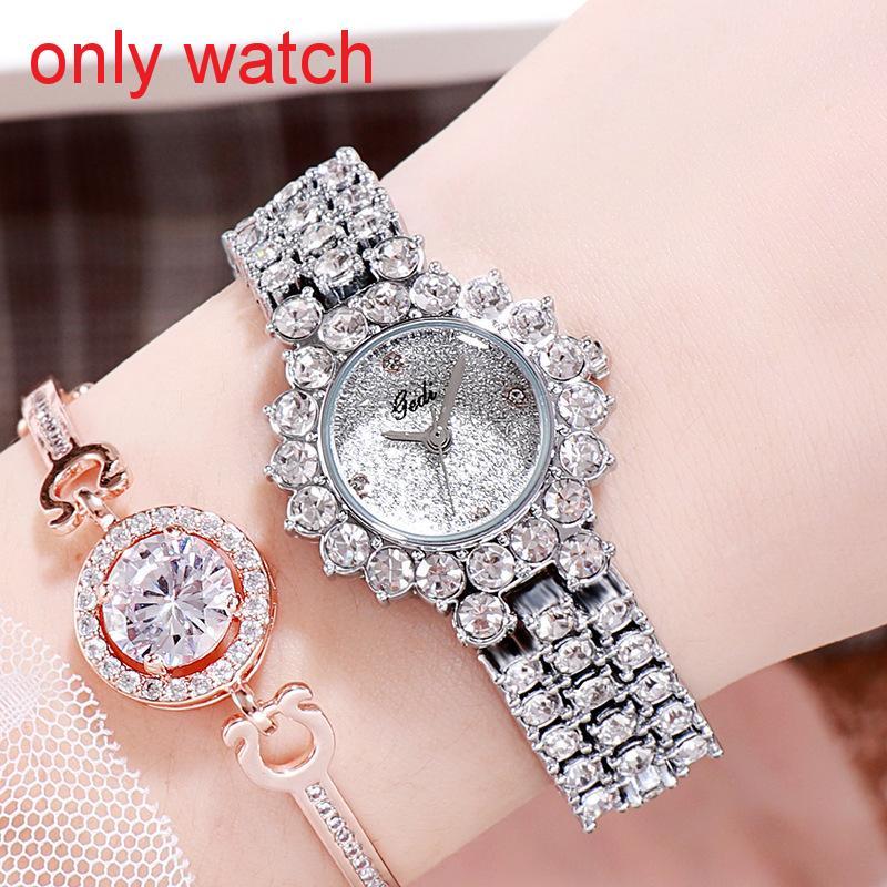 Fashion Quartz Watch For Women With Starry Sky Design And Waterproof Feature