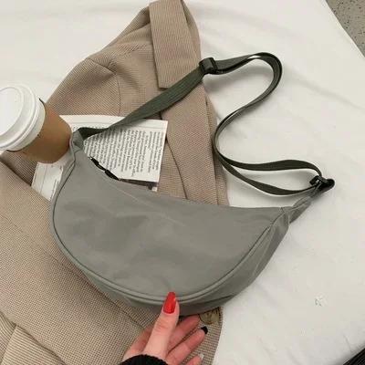 1 Pcs New Fashionable Dumpling Bag Lightweight Commuting Underarm Large Capacity Simple Shoulder Crossbody Bag
