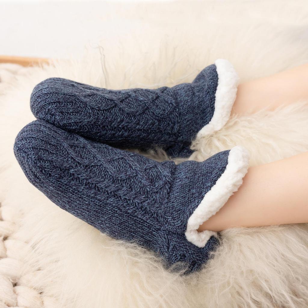 Men's & Women's Fleece-Lined Winter Floor Socks: Thick, Warm, Indoor Slipper-Style with Dots.