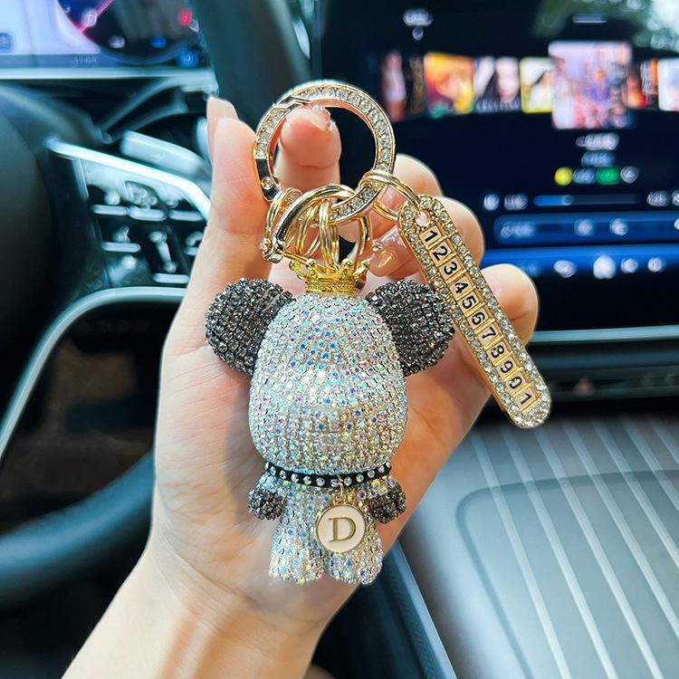 Nyckelring med strasspanda, anpassad bokstav och anti-förlustplatta