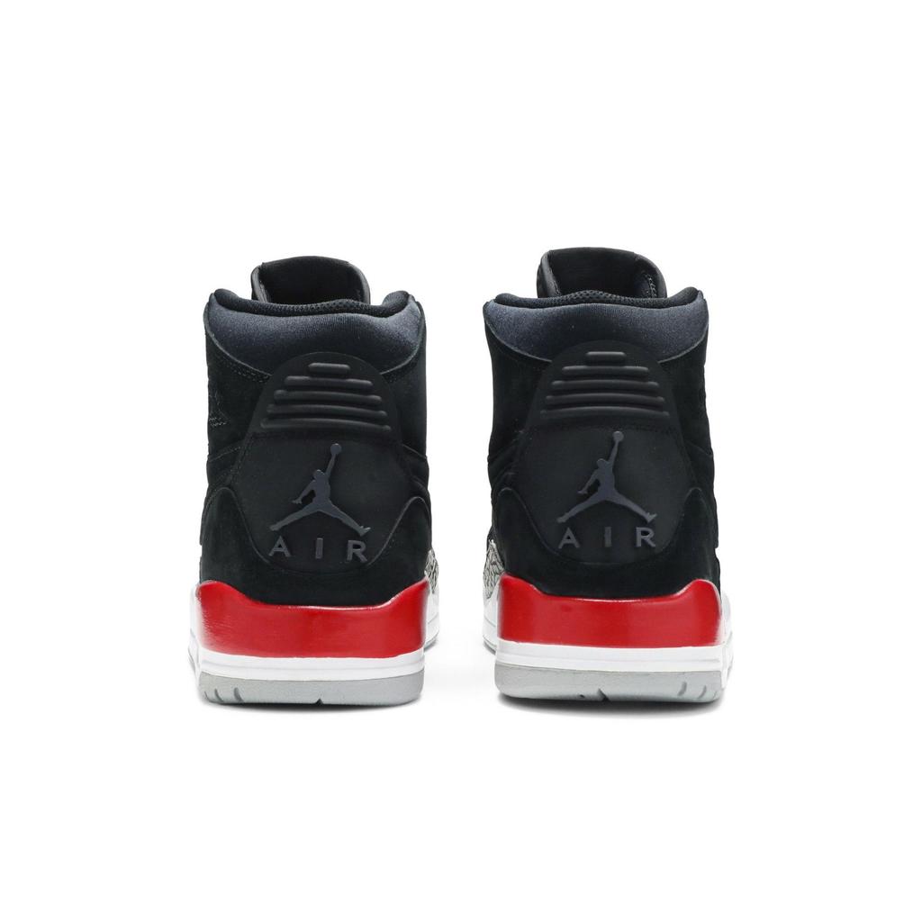 Air Jordan Legacy 312 'Schwarzes Wildleder' (Unisex) Schwarz / Feuerrot-Zementgrau Vintage Basketballschuhe AV3922 060
