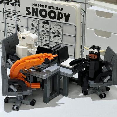 2026 New Hot Building Block Cattle Horses Shrimp Model Figurines Assembly Randomly Mixing Internet Celebrity Creative Parodies