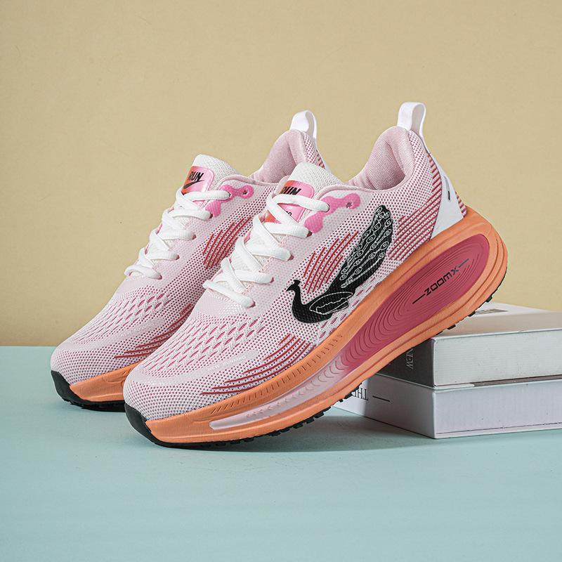 New sports shoes men's and women's casual shoes sports students' shoes fly-woven running shoes