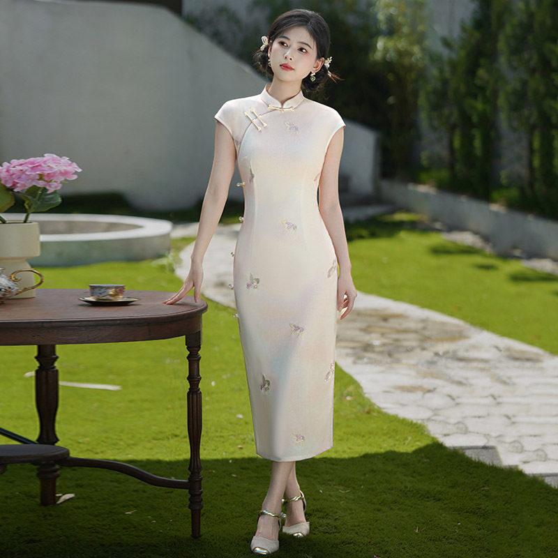 Embroidery black sleeveless national style new Chinese style Suzhou long cheongsam improved young 1011 new women's high sense