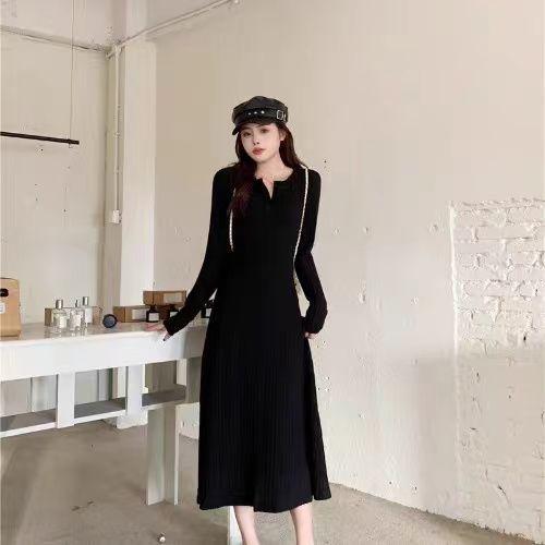 Knitted dress children's autumn and winter new lazy inner lining slim French temperament long dress gentle wind