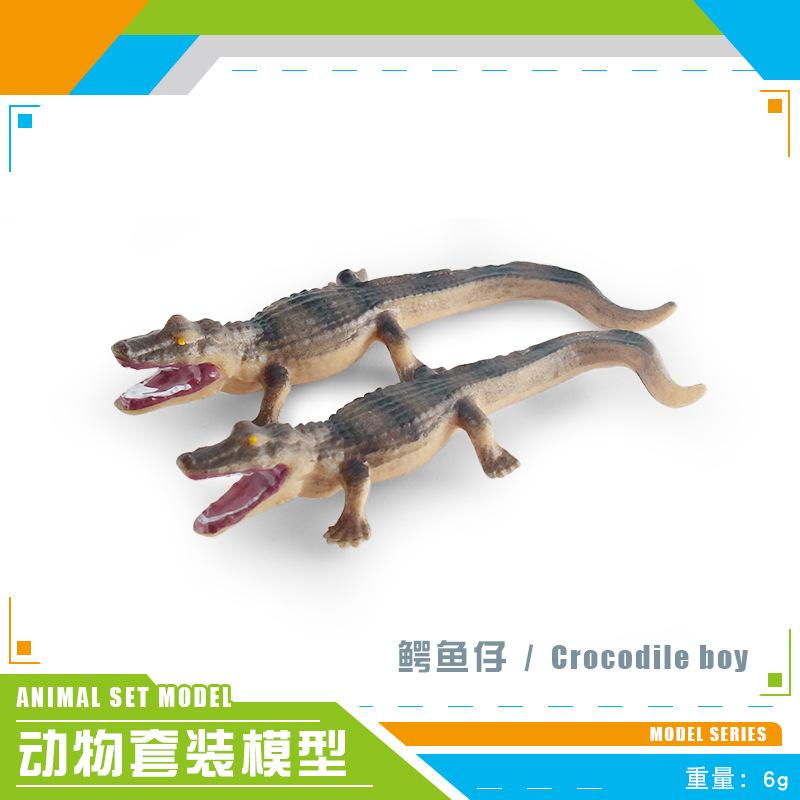 Simulated Forest Animal Groundhog Tree Frog Crocodile Koala Weasel Salamander Skunk Badger Static Ornament