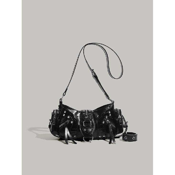 Cross-border 2025 New Rivet Handbag, Niche Design, Trendy Oil Wax Leather Shoulder Bag for Commuting, Crossbody Biker Bag