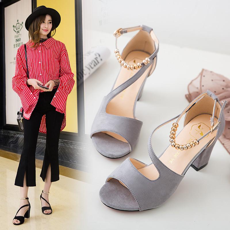 Summer Women Sandals With Velvet Material And Block Heel For Casual Wear