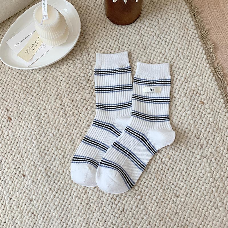 

Женские осенние носки-трубы без косточек в повседневном стиле, подходящие ко всему, с полосатой тканевой этикеткой 1 pair белый