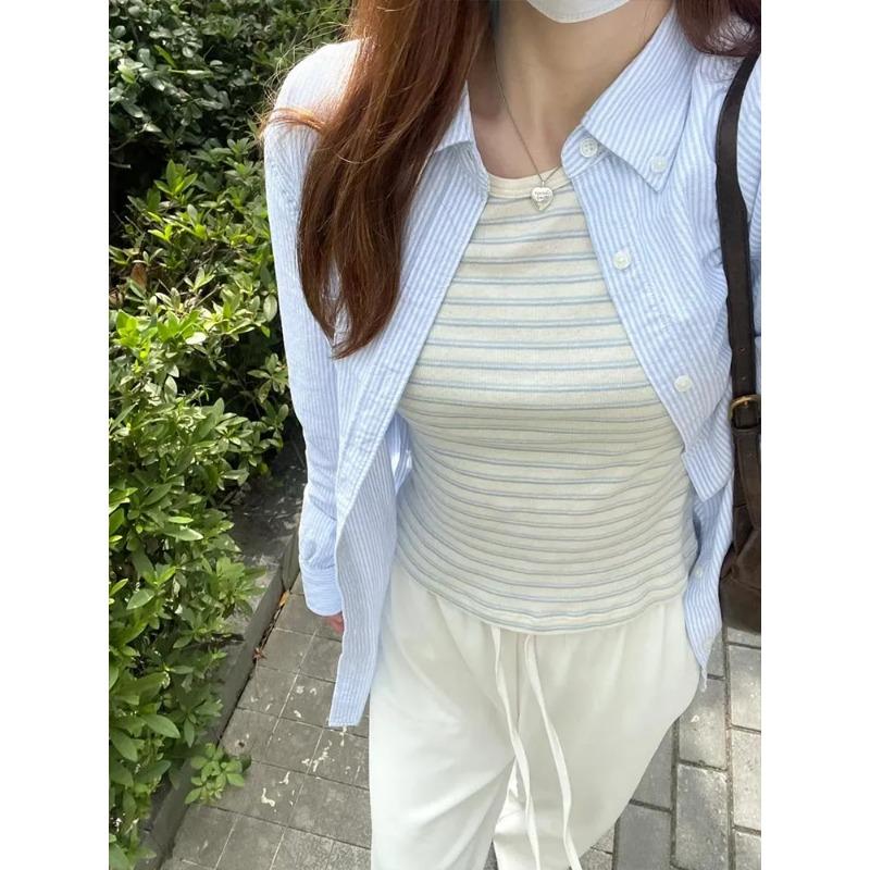 Koreanisches kurzärmeliges T-Shirt mit blauen Streifen für Damen, Neu, Slim Fit, Reine Baumwolle, Schlank, Süß, Modisch und altersreduzierend, Oberteil