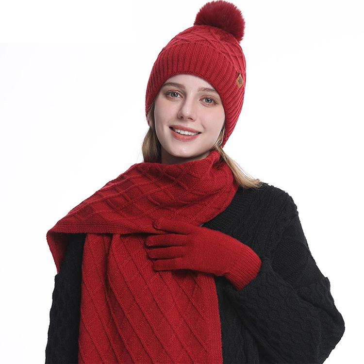 High Quality Winter Knitted Warm Set Custom Logo  Winter Gifts for Men and Women Scarf Beanie Hat and Gloves