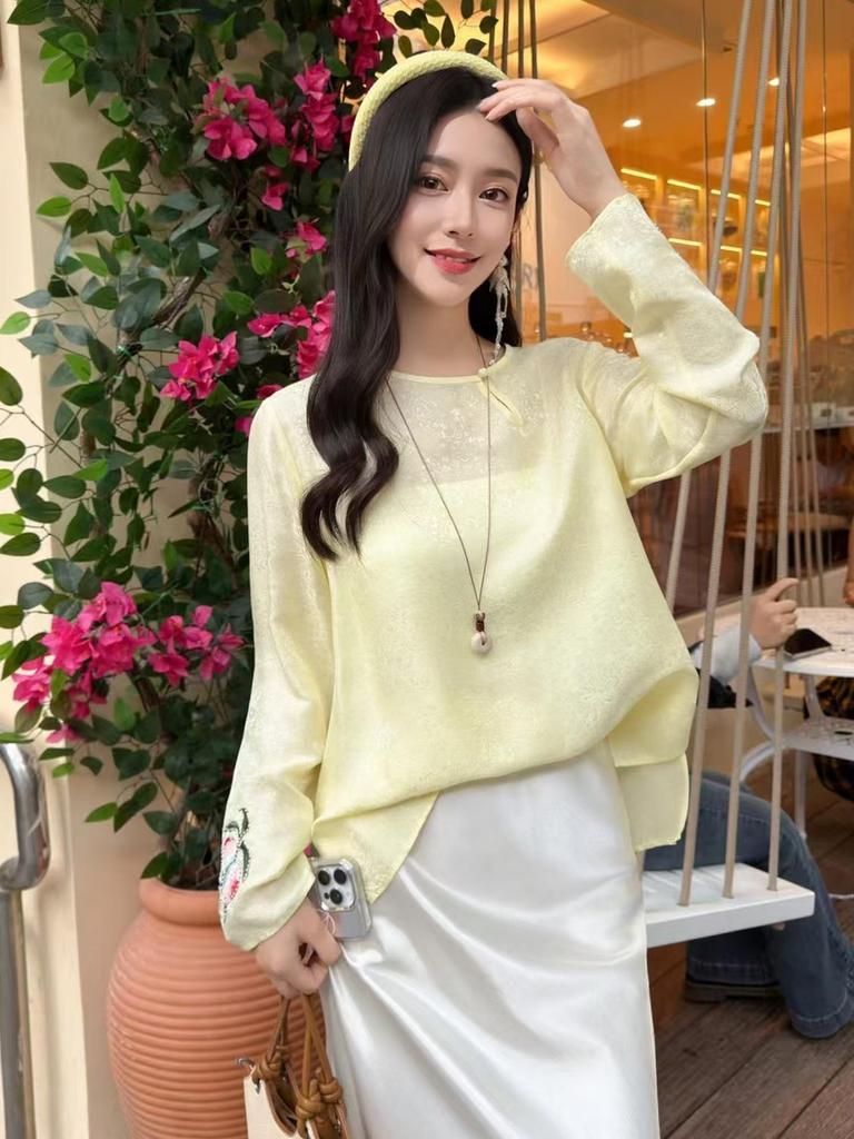 Silk Blend Jacquard Round Neck Hollow Out Slimming Top for Women - 2026 Spring Long Sleeve
