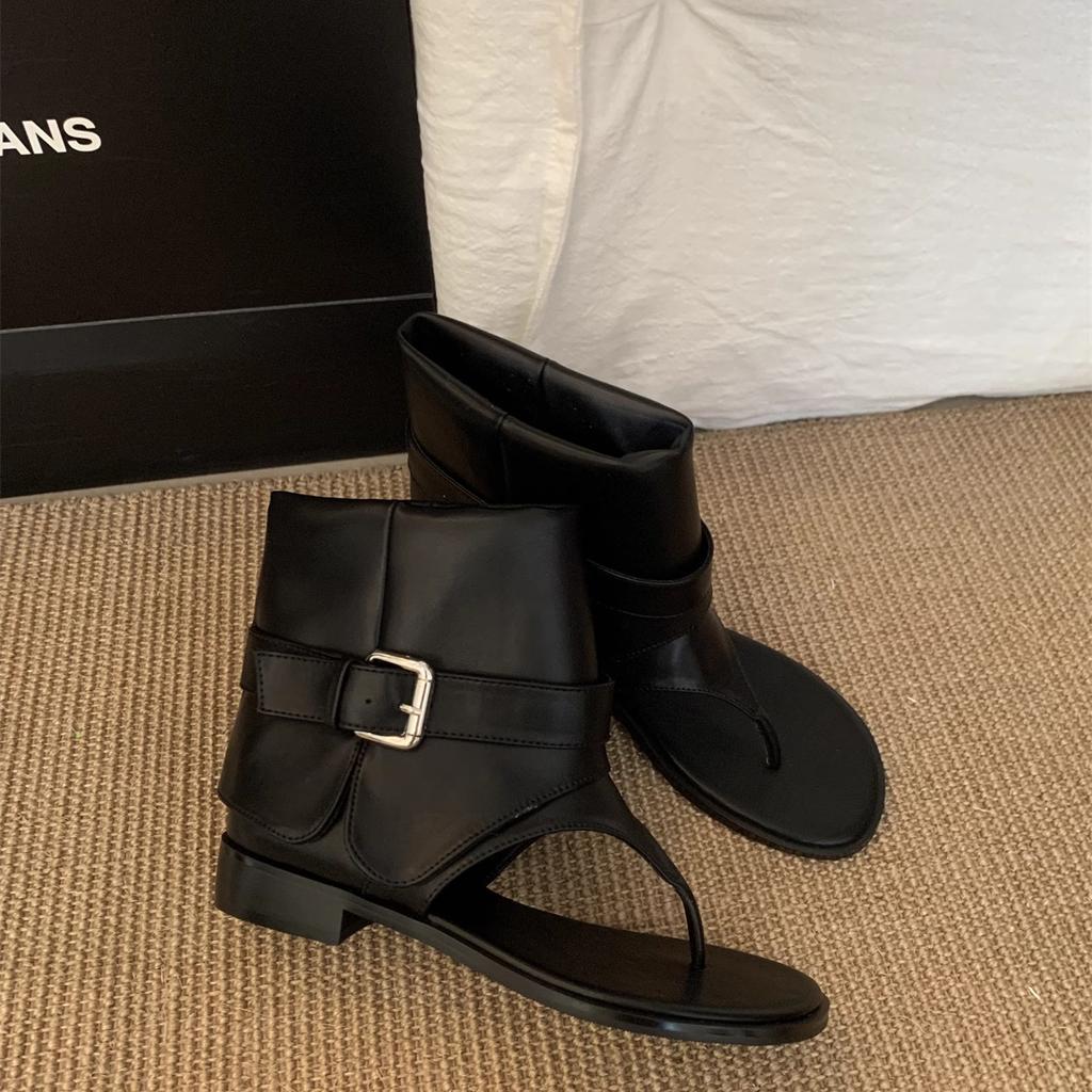 French Roman casual toe sandals women's 2025 summer new soft leather fashion belt buckle flat bottom hollow cool boots