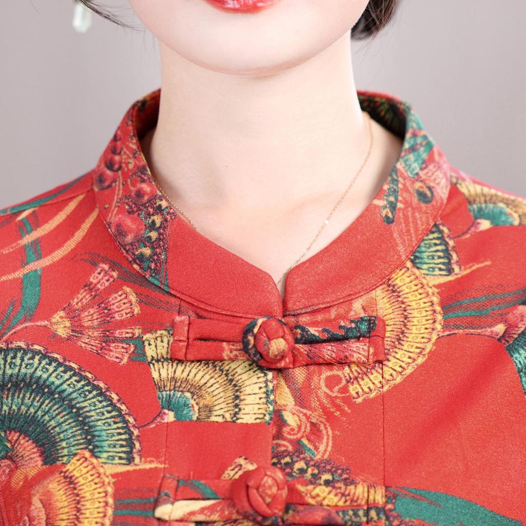2025 Autumn/Winter Plus Velvet Ethnic Frog Button Cardigan for Middle-Aged and Elderly Mothers - Warm, Versatile, Fashionable Outerwear