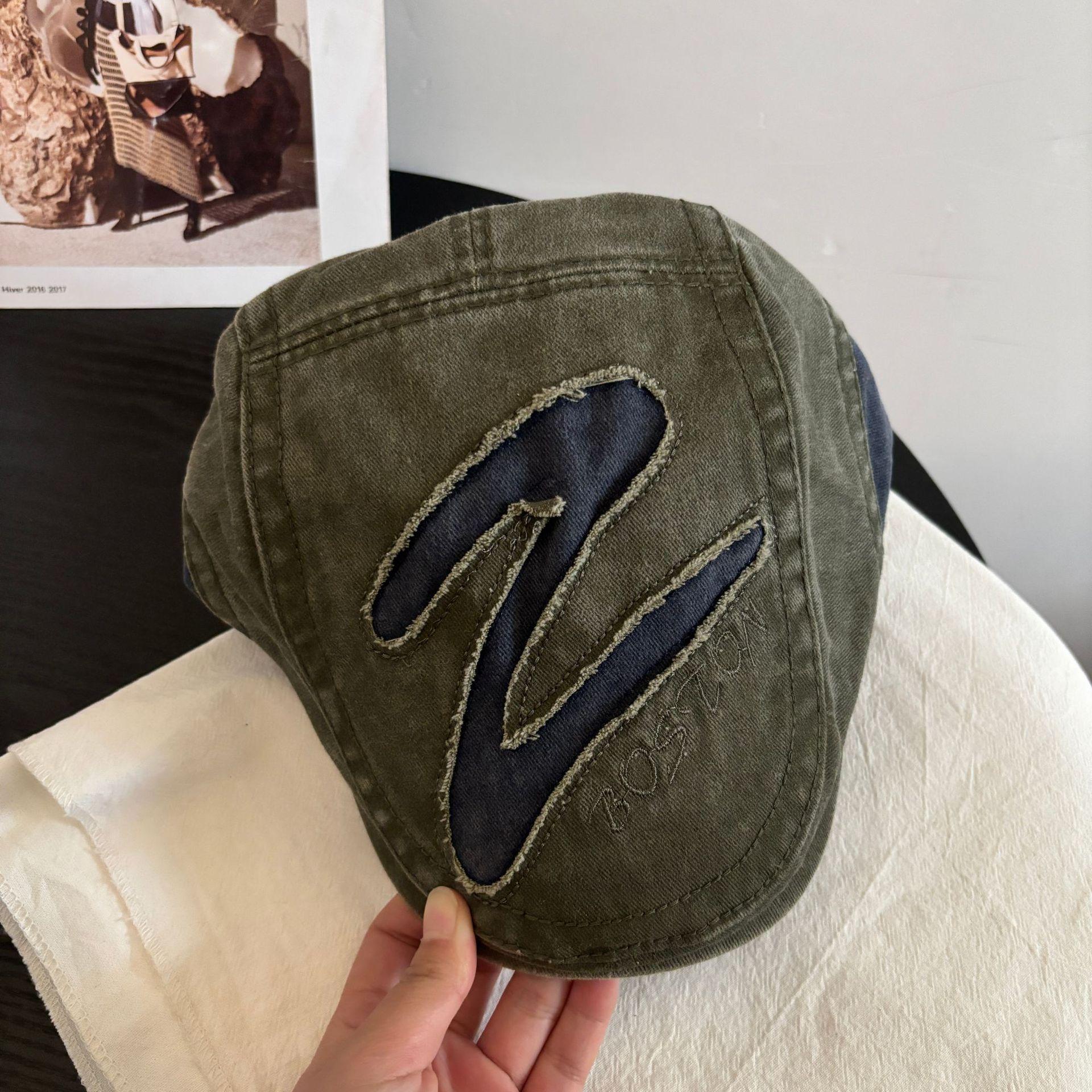 

New casual versatile forward hat children s small head circumference beret premium sense letter embroidery cap tide M（56-58cm） армія зелений колір