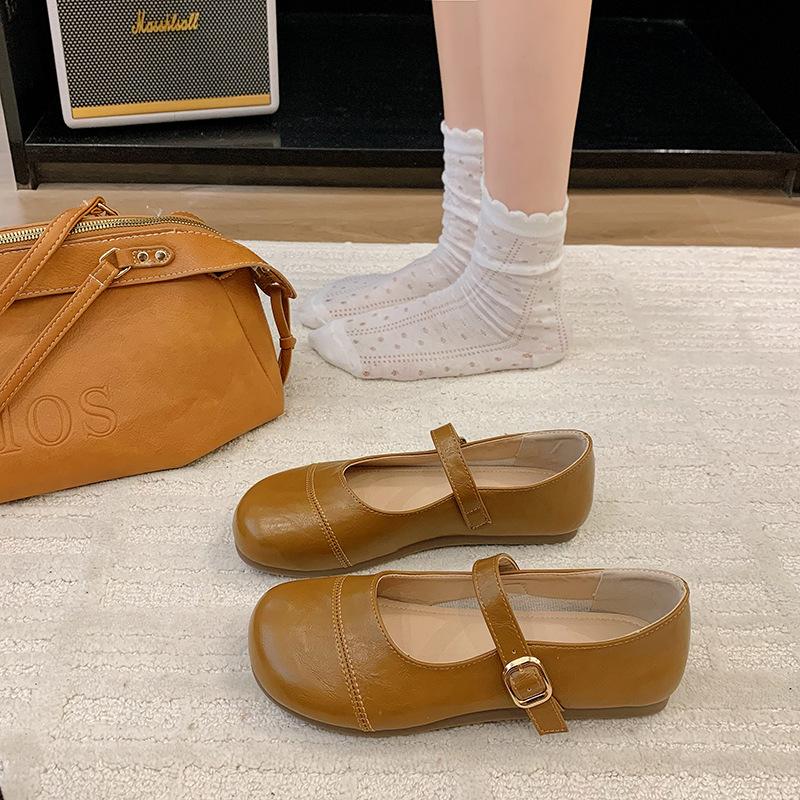 Shallow Mouth Mary Jane Shoes Women's 2025 New Spring and Summer Flat-soled Soft-soled with Skirt Doudou Shoes French Evening Single Shoes